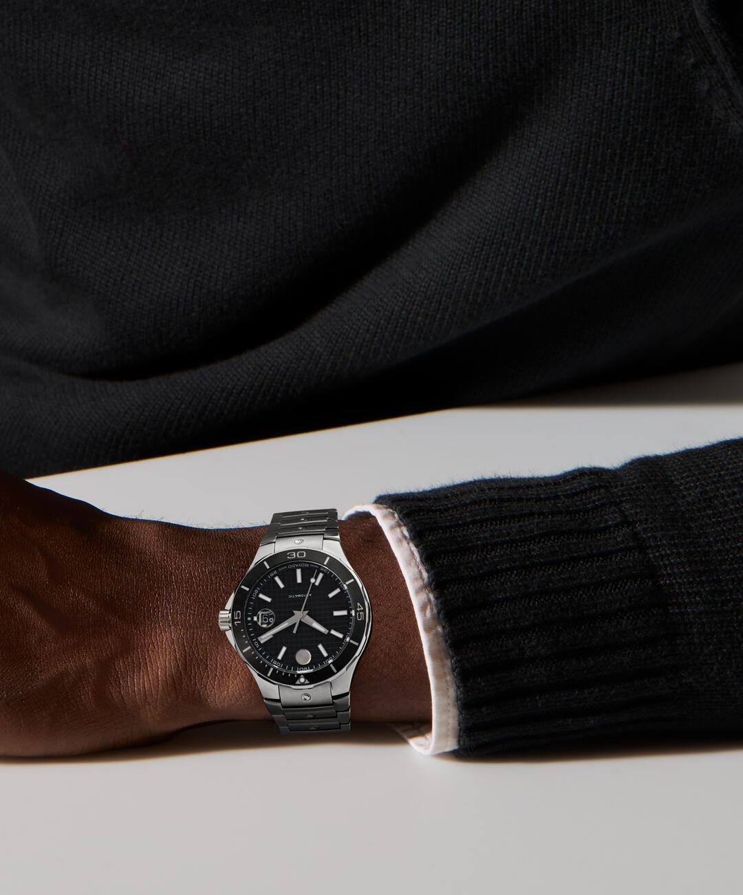 Movado SE Diver 0607819 — detail view