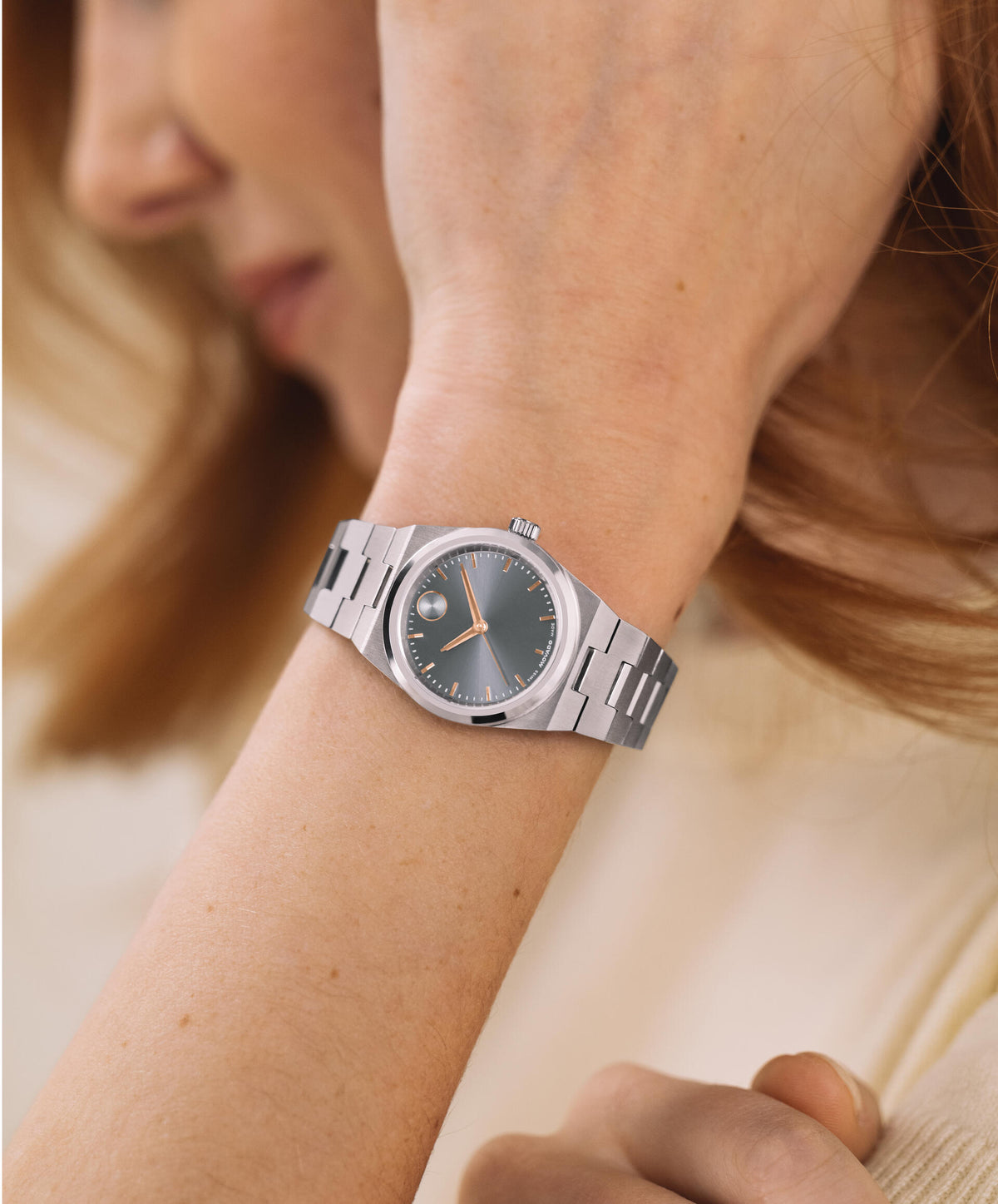 Movado BOLD Quest Mini 3601290 — detail view