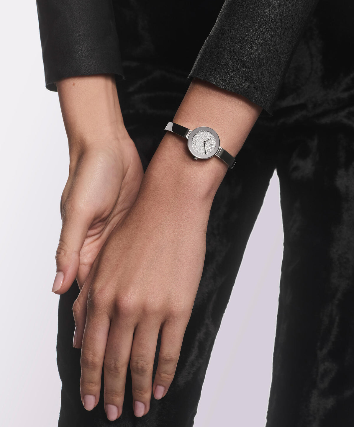 Movado BOLD Bangle Mini 3601402 — detail view