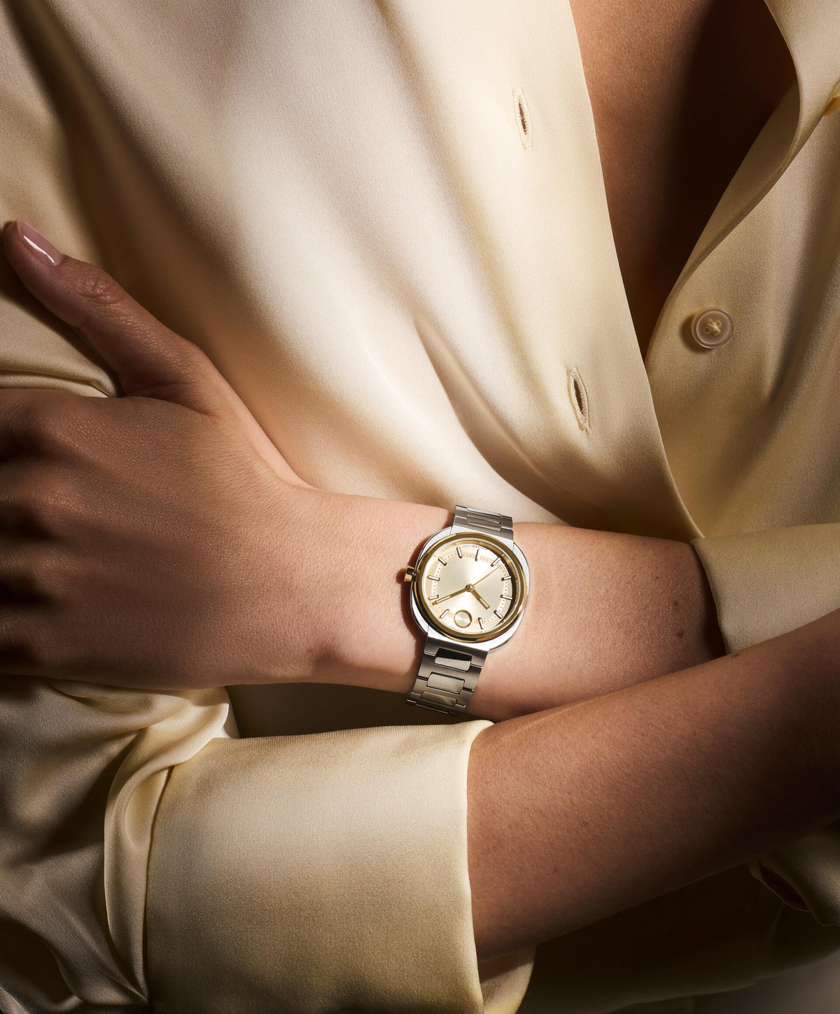 Movado BOLD Nuvo 3601434 — detail view