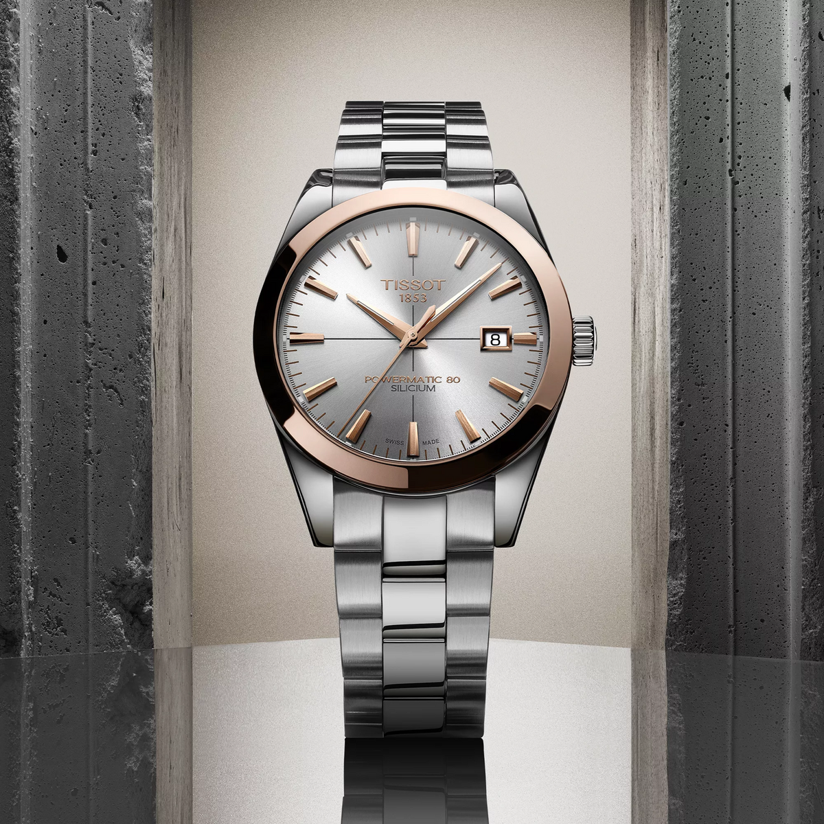 Tissot Gentleman Gold bezel 40mm T927.407.41.031.00 — detail view