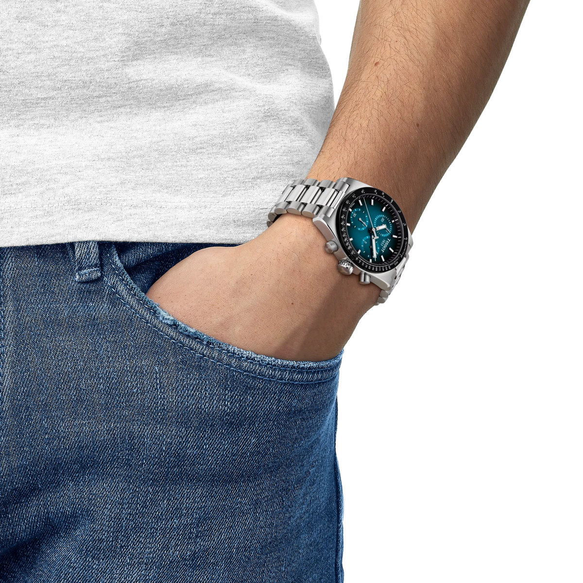 Tissot PR516 40mm T149.417.11.041.01 — detail view