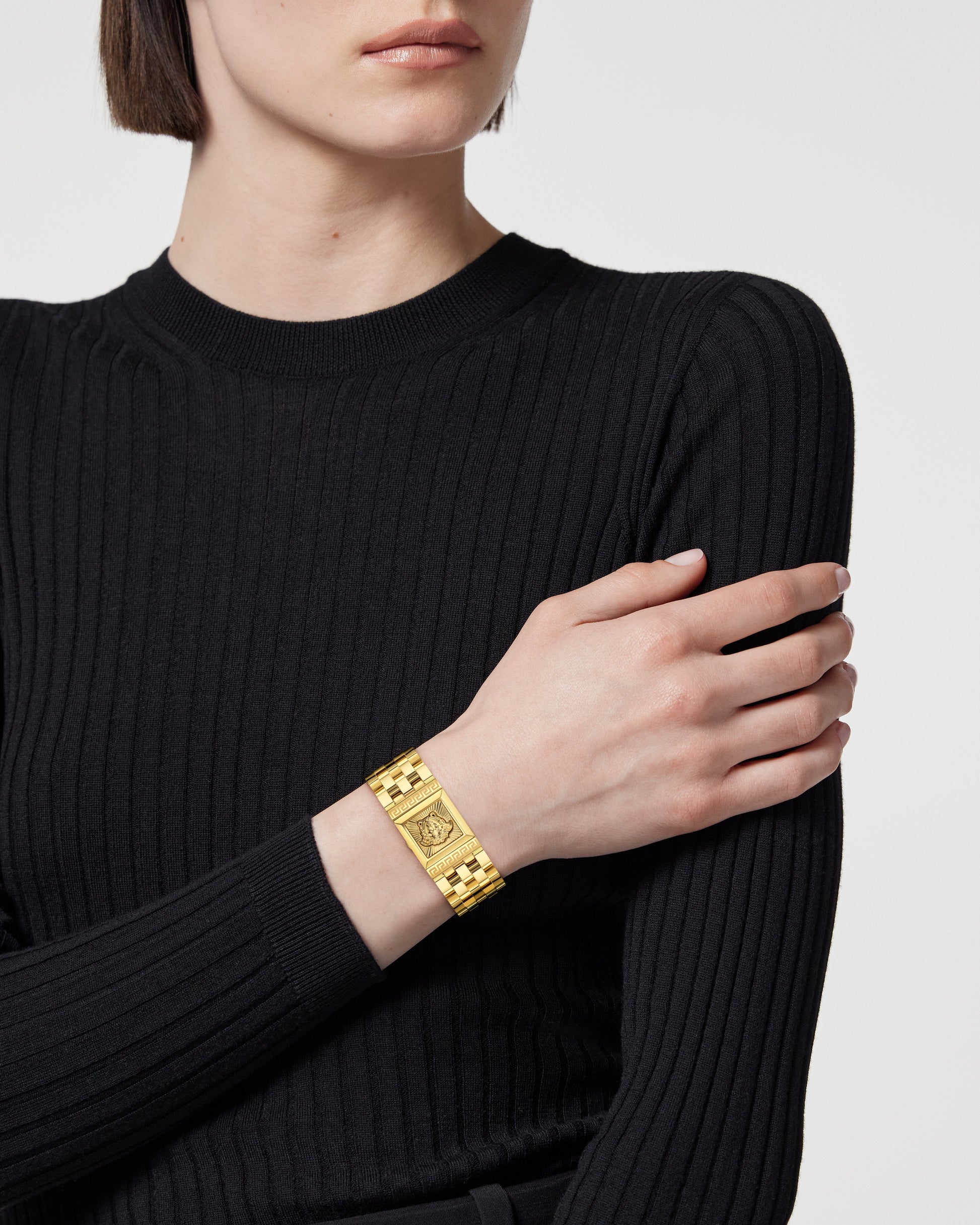 18X25MM IP Yellow Gold Case Black Sunray Dial Gold Bracelet