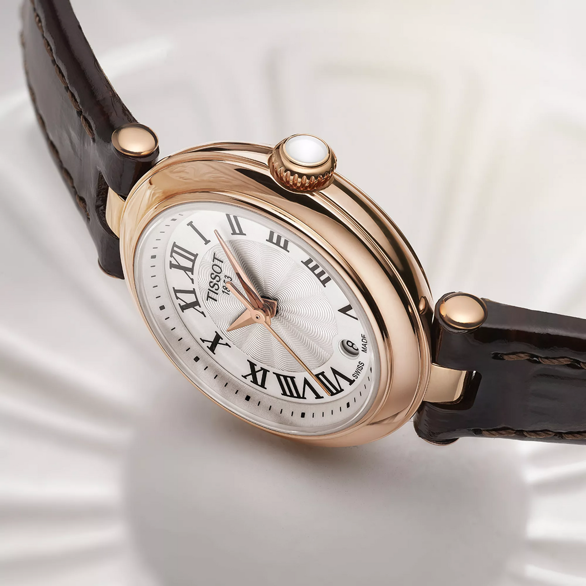 Tissot Bellissima 26mm T126.010.36.013.00 — detail view