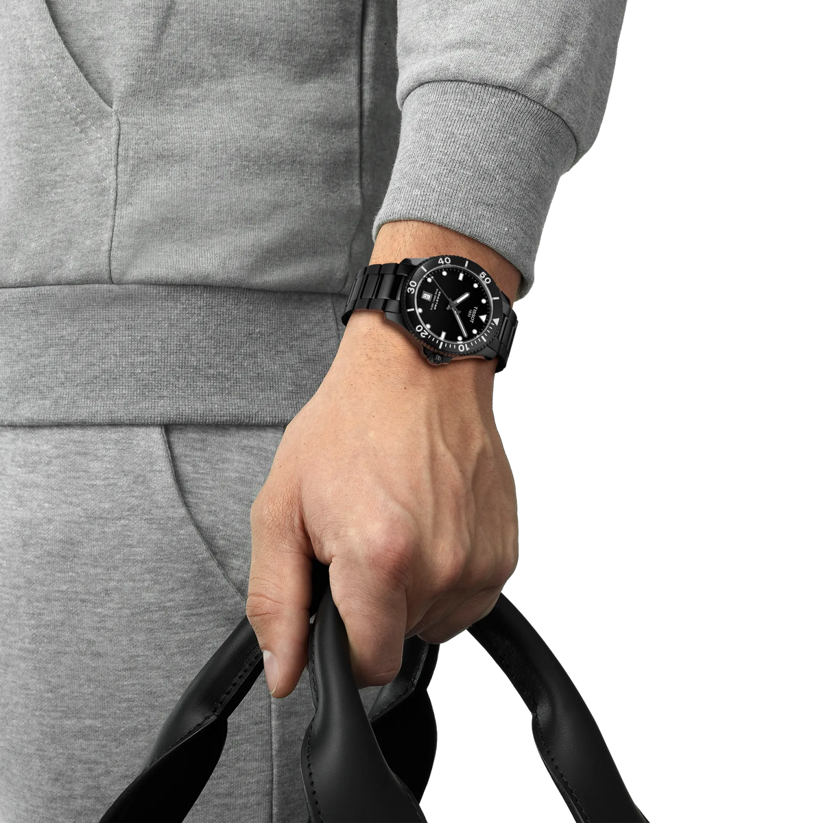Tissot Seastar 1000 40mm T120.410.33.051.00 — detail view