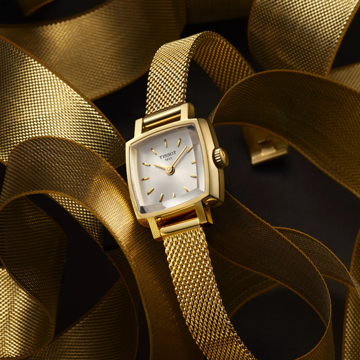 Tissot Lovely Square 20x20mm T058.109.33.031.00 — detail view