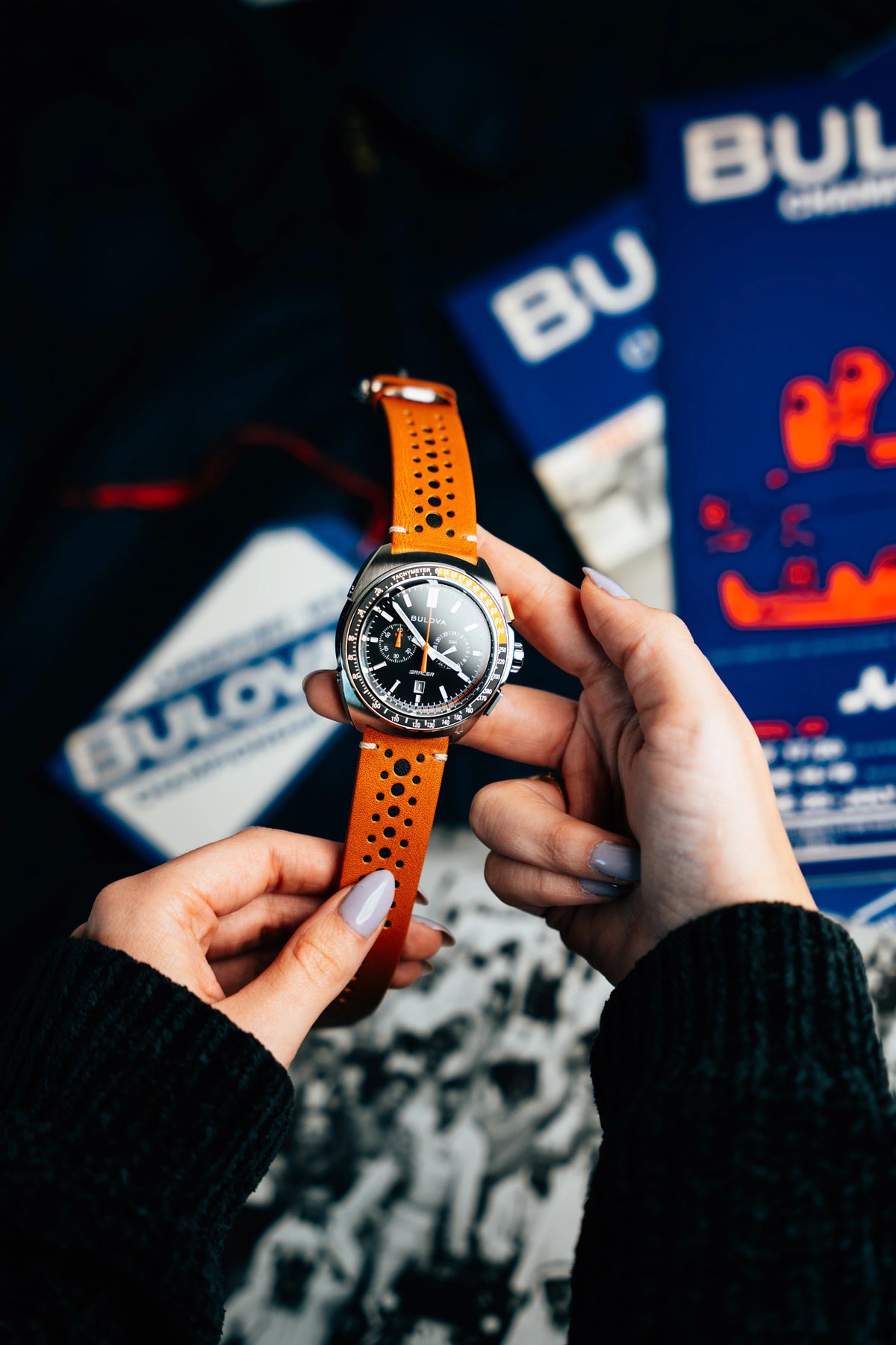 Bulova 98B427 — hand-held product view